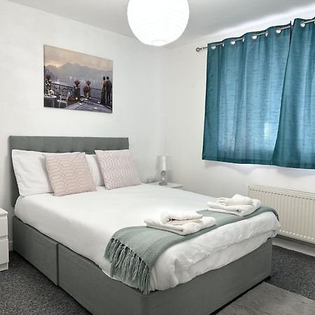 Clover Apartments Hadleigh  Exteriör bild